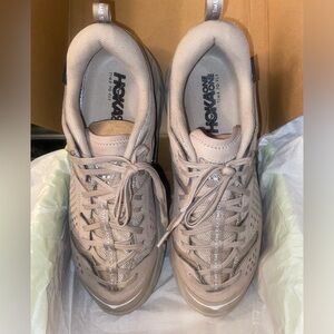 HOKA ONE ONE M TOR LOW